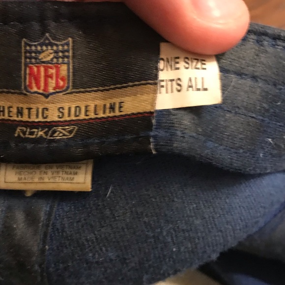 Indianapolis Colts blue flex-fit hat. 9/10 cond. - Picture 3 of 5